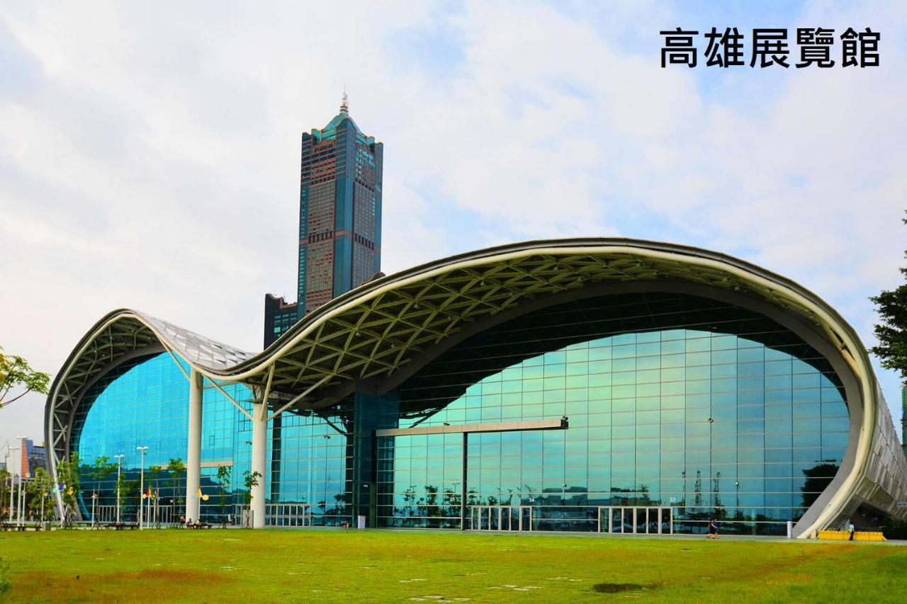 Отель 麗馨商旅七賢館 Гаосюн Экстерьер фото